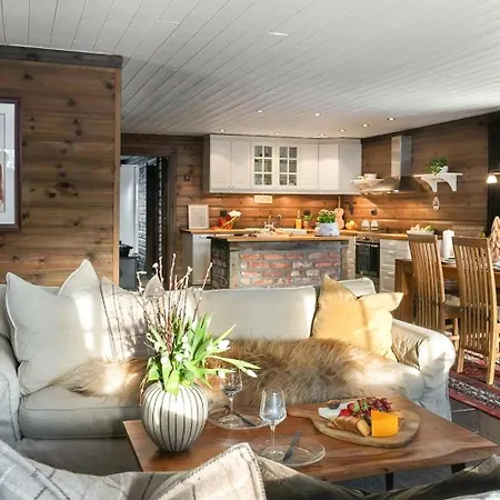 Feriehus Family With Shelter By Gautetjern *