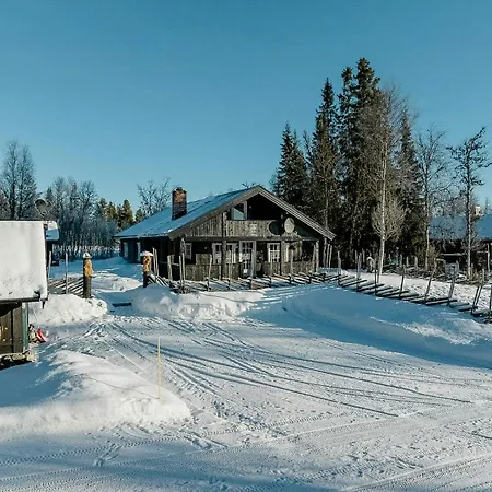 Holiday home Family With Shelter By Gautetjern *